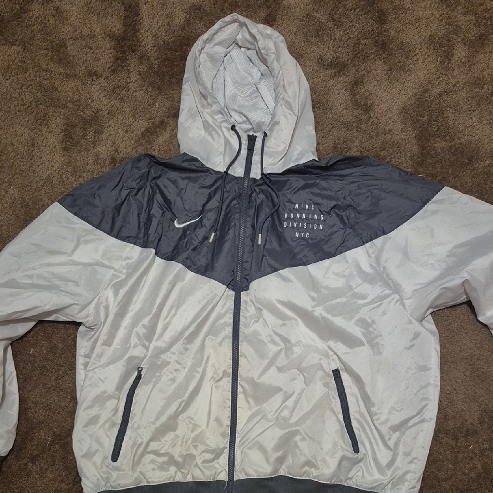 Nike Men's Two-Tone Hooded Windbreaker